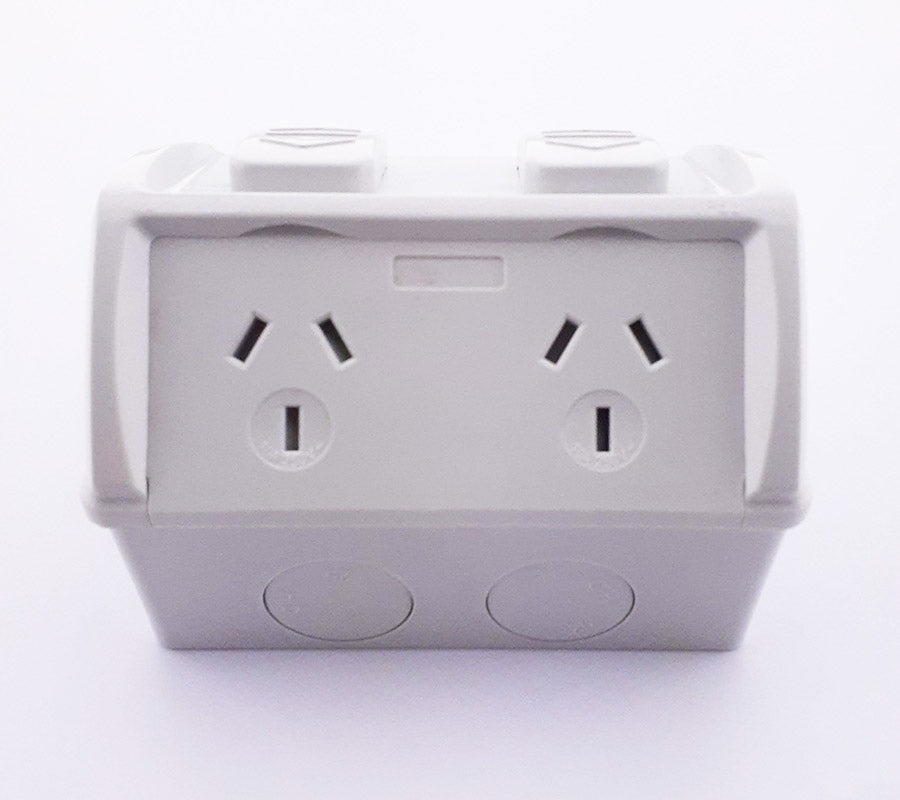 CLA GPO Weatherproof Double 250V 10A IP53-3