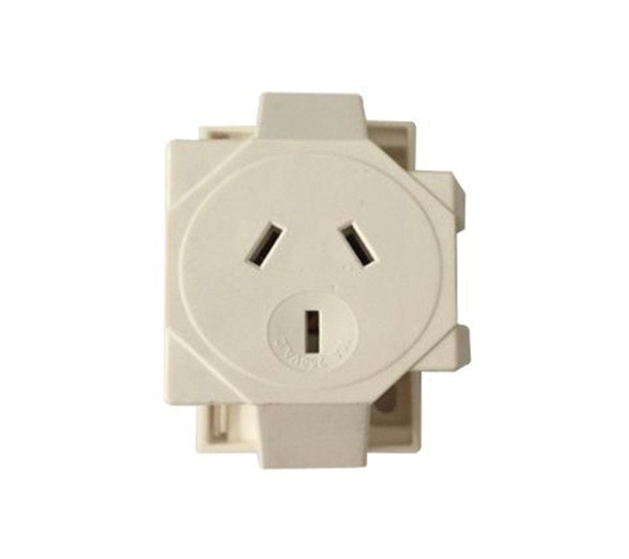 CLA GPO Surface Socket Quick-Connect 3-pin 240V 10A-1